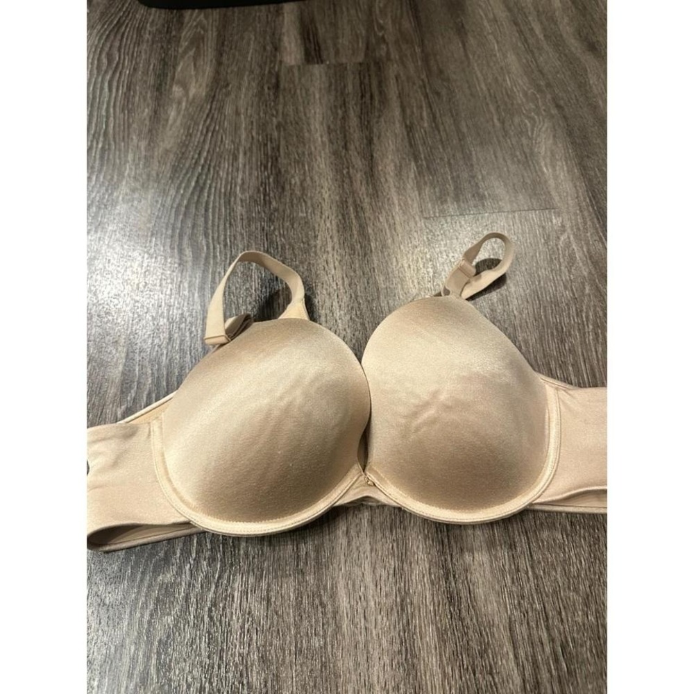 Cacique 44B Full Coverage Underwire Bra Beige Satin Smooth Comfort Adjustable